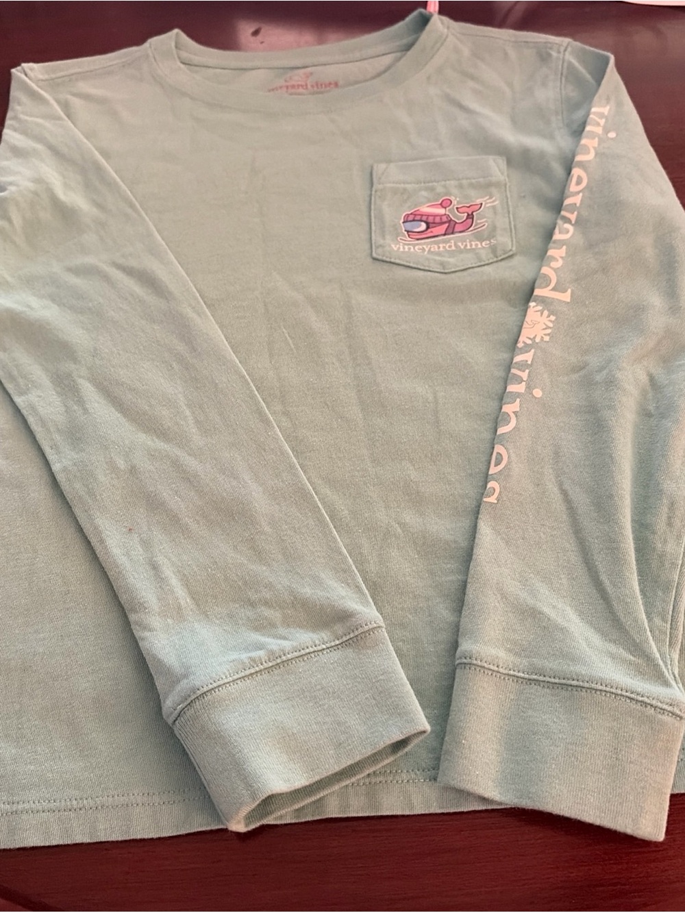 Vineyard Vines XS Whale Tee